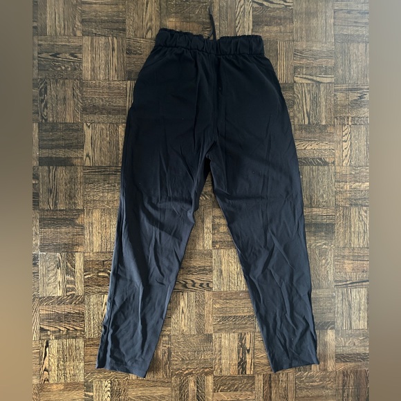 Lululemon pants - Picture 2 of 3